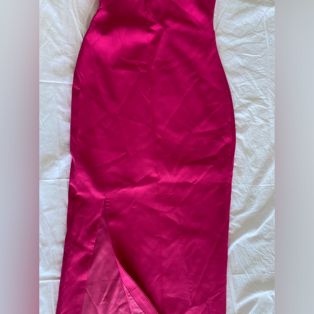 Likely Maxson Asymmetric Cold-Shoulder Evening Gown Fuchsia hot Pink size 2 NWT - Picture 12 of 13